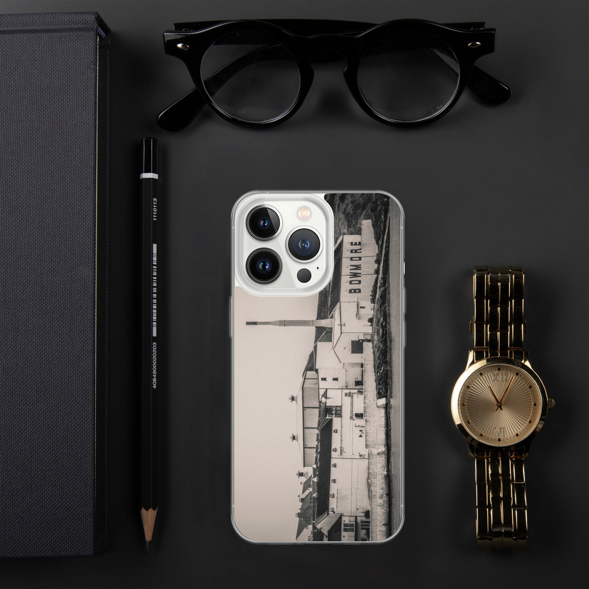 Bowmore Distillery Black White Clear Case for iPhone® iPhone 13 Pro