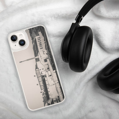 Bowmore Distillery Black White MagSafe® Clear Case for iPhone® iPhone 14 Plus